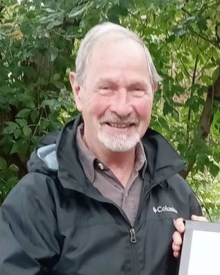 Meals-On-Wheels volunteer, Alvin Lake.